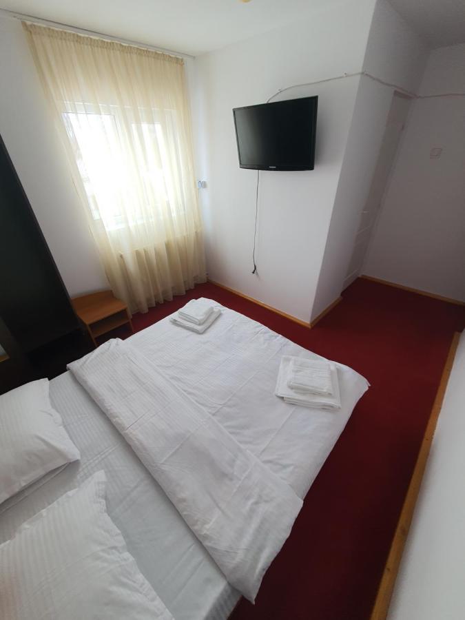 Hotel Casa Edi Poiana Negrii Zewnętrze zdjęcie