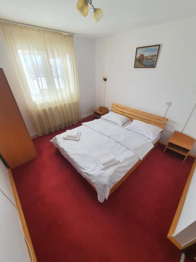Hotel Casa Edi Poiana Negrii Zewnętrze zdjęcie